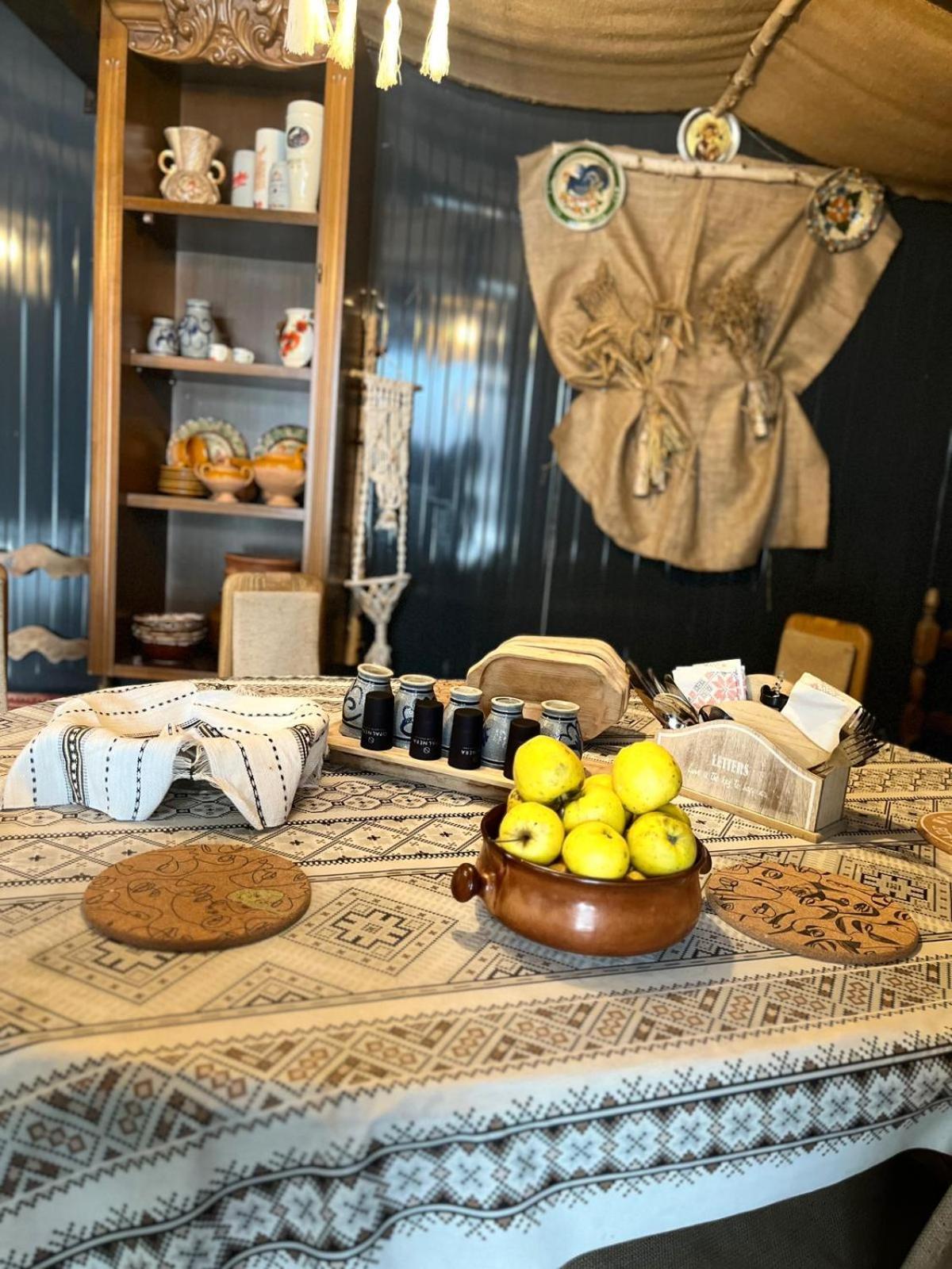 Cabana Rustic Borsa  Exterior photo